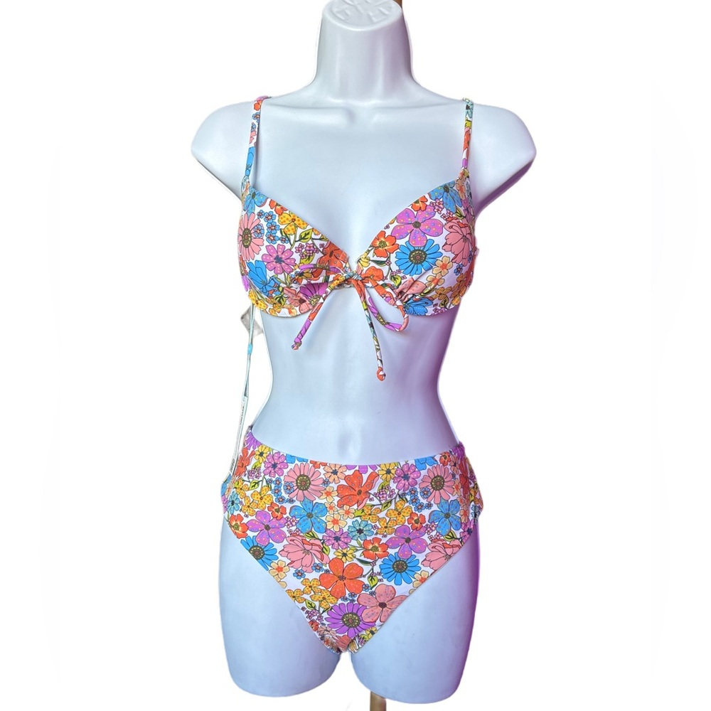 Floral Bikini Set with Multicolor Design